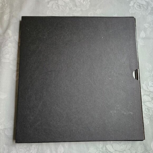 2006 - The Collection of Canada's Stamps Book - Without Stamps - Picture 6 of 6